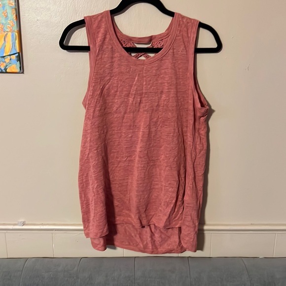 Tank with lace detail on back - Picture 1 of 2